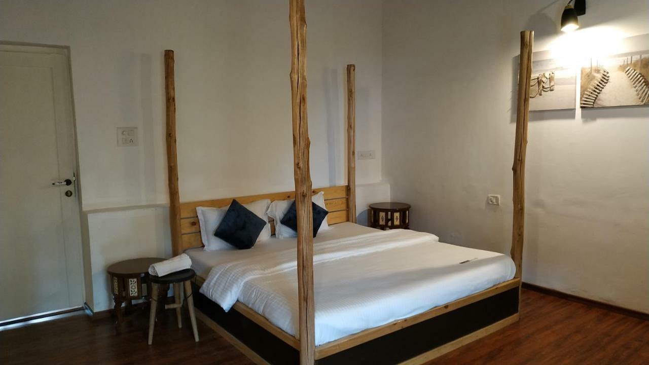 The White Balcao Hostel Panaji Exterior photo